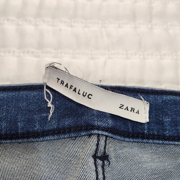 ZARA BLUE JEANS SIZE 10 - Picture 3 of 13